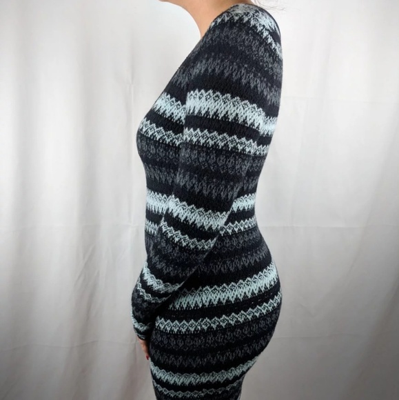 Sold - Picture 2 of 3